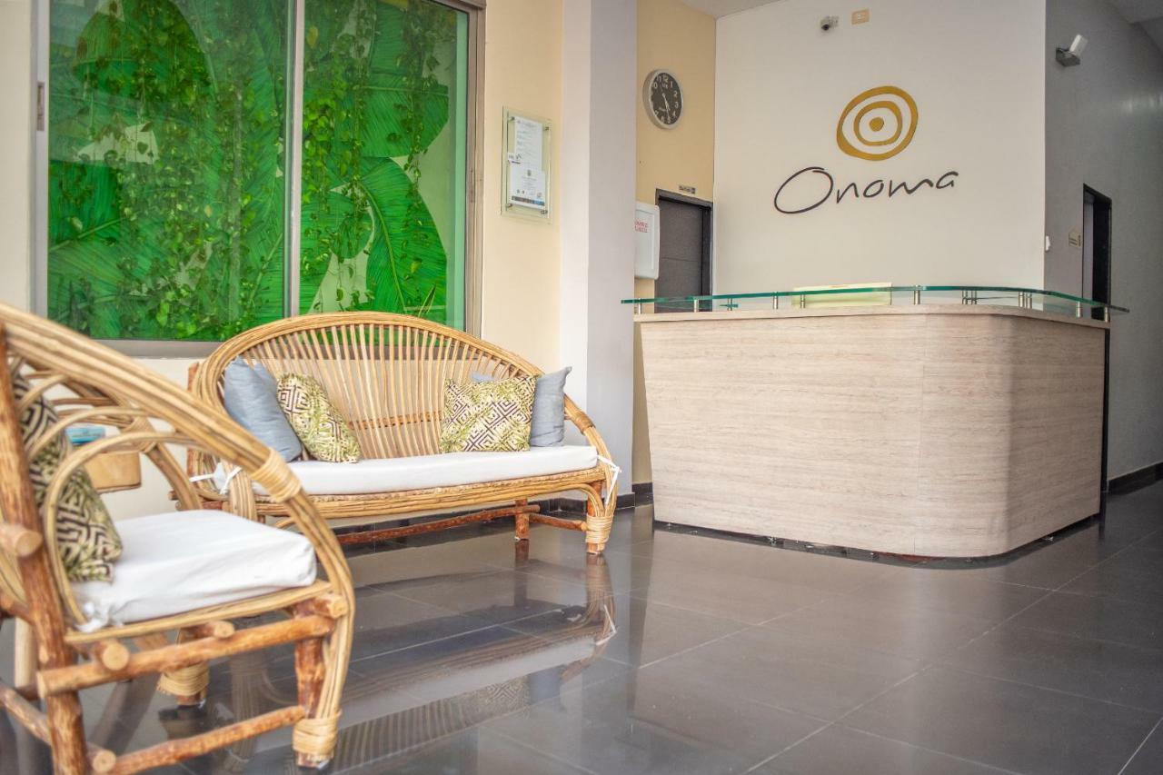 Onoma Hotel Lorica Exterior photo